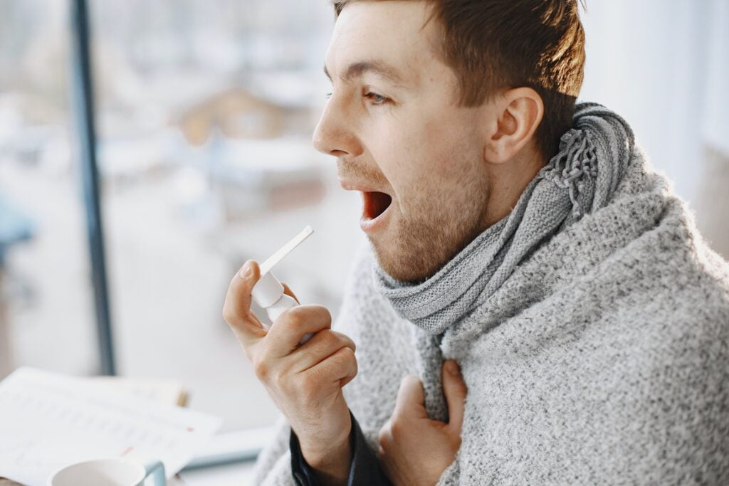 How long does it take for steroids to work on throat?