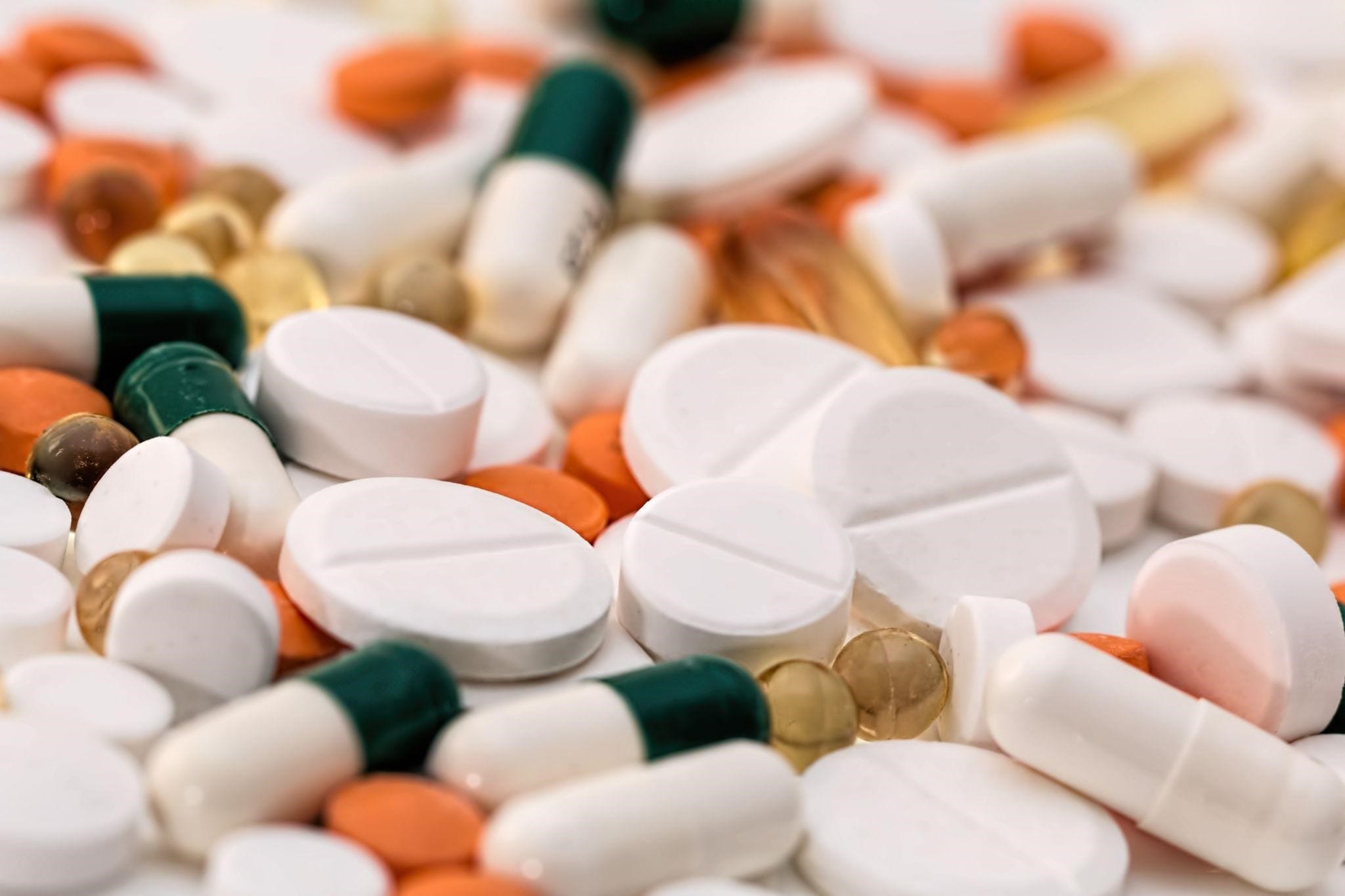 What Are Counterfeit Anabolic Steroids?